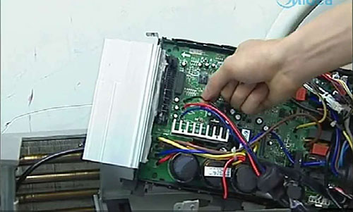 沙市美的空调电话是多少